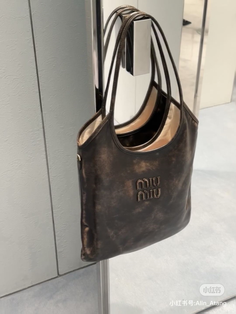 Miu Miu Tote Bags